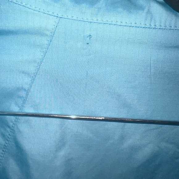 NWT Peter Millar Light Blue Vest size XL- Flaw - Picture 9 of 13